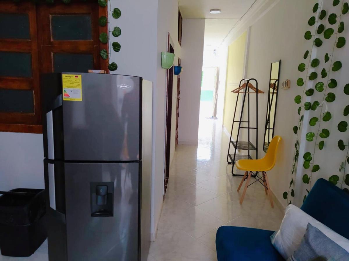 Habitacion Privada En Jardin Cerca Al Parque Hotel Eksteriør billede