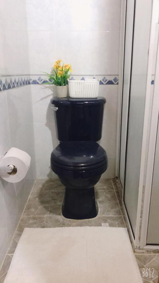 Habitacion Privada En Jardin Cerca Al Parque Hotel Eksteriør billede