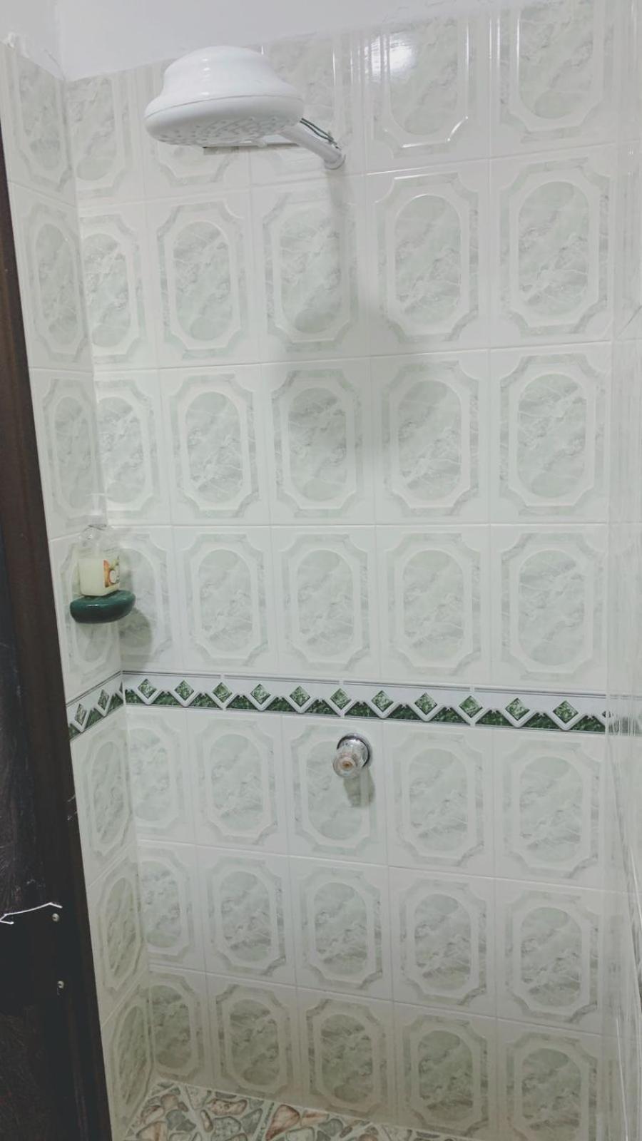 Habitacion Privada En Jardin Cerca Al Parque Hotel Eksteriør billede